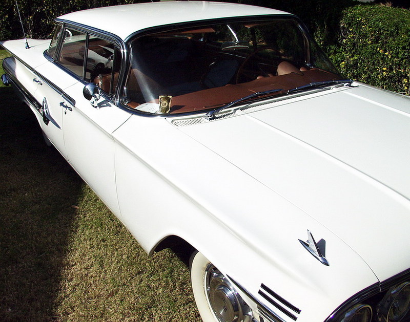 1960 Impala Sport Sedan 31kmiles 12.jpg